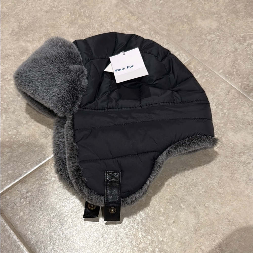 Old Navy Black and Gray Winter Hat Boys S-M